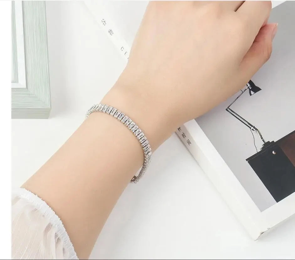 925 Sterling Silver fine Crystal Bracelet