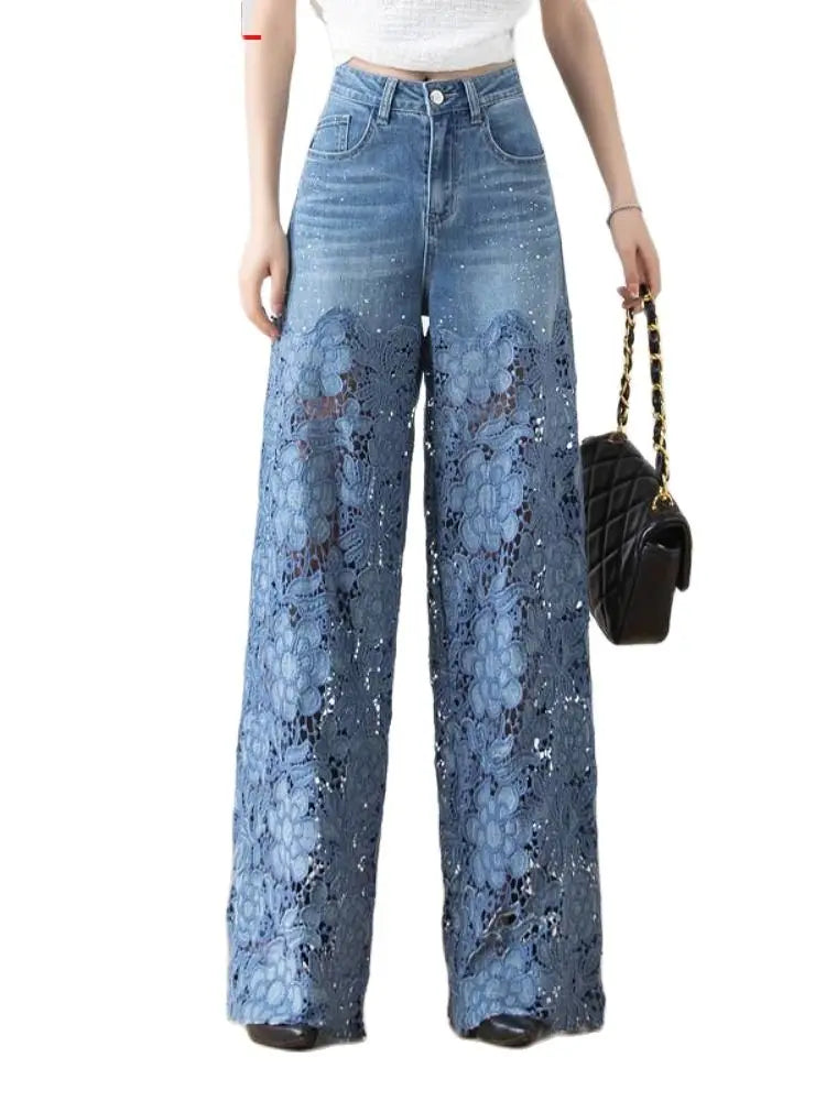 High-waisted Wide-leg Jeans